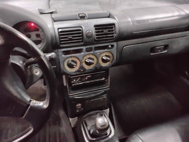 Used 2000 Toyota MR2 image 12