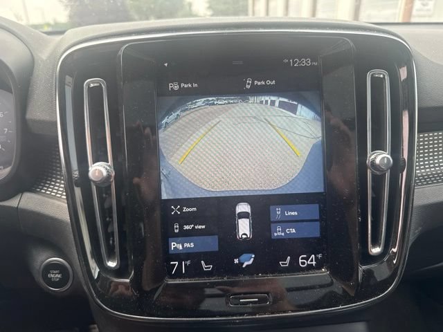 Used 2021 Volvo XC40 T5 R-Design AWD/4WD image 16