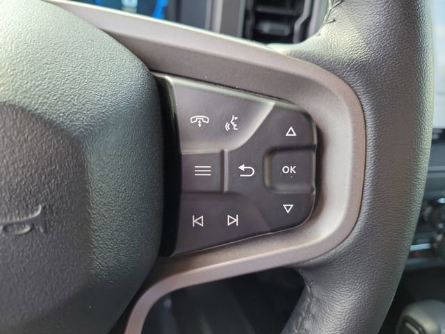 Used 2025 Ford Bronco Big Bend image 6