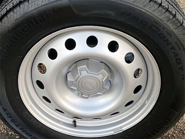 Used 2025 Ford Maverick XL image 27