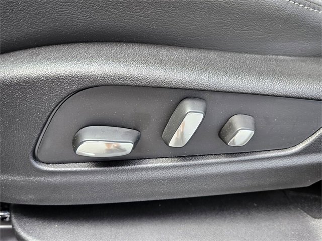 New 2025 Cadillac XT6 Premium Luxury w/ Technology Package image 10