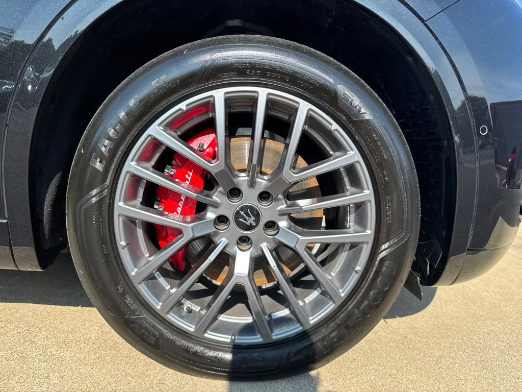 Used 2023 Maserati Grecale GT AWD/4WD image 24