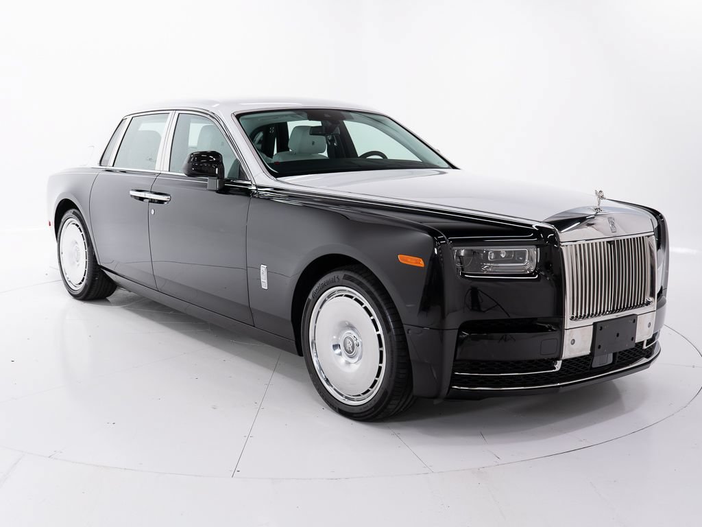 Certified 2026 Rolls-Royce Phantom Sedan w/ Leather Finishing Pack RWD image 7