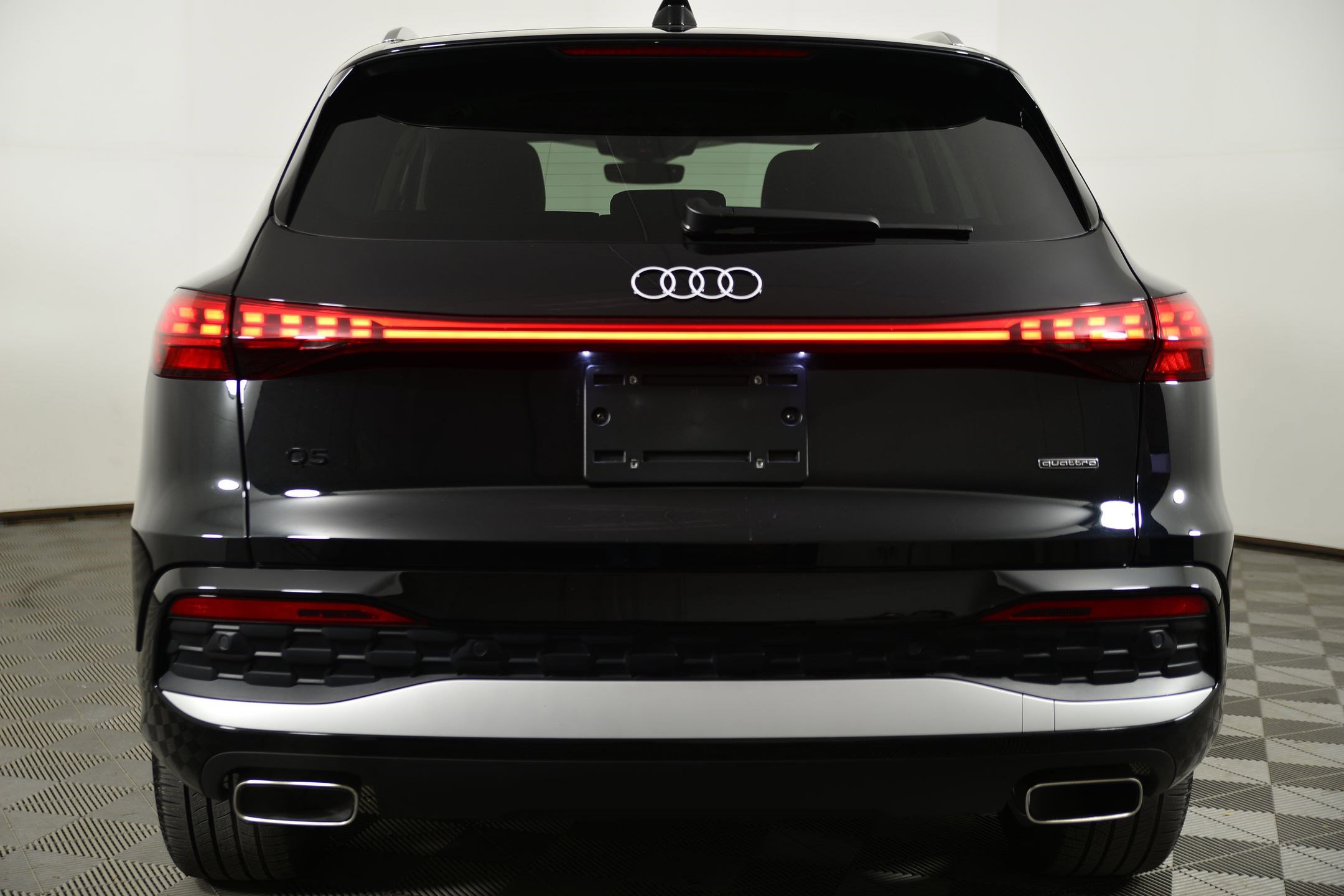Certified 2025 Audi Q5 Premium Plus w/ Premium Plus image 8
