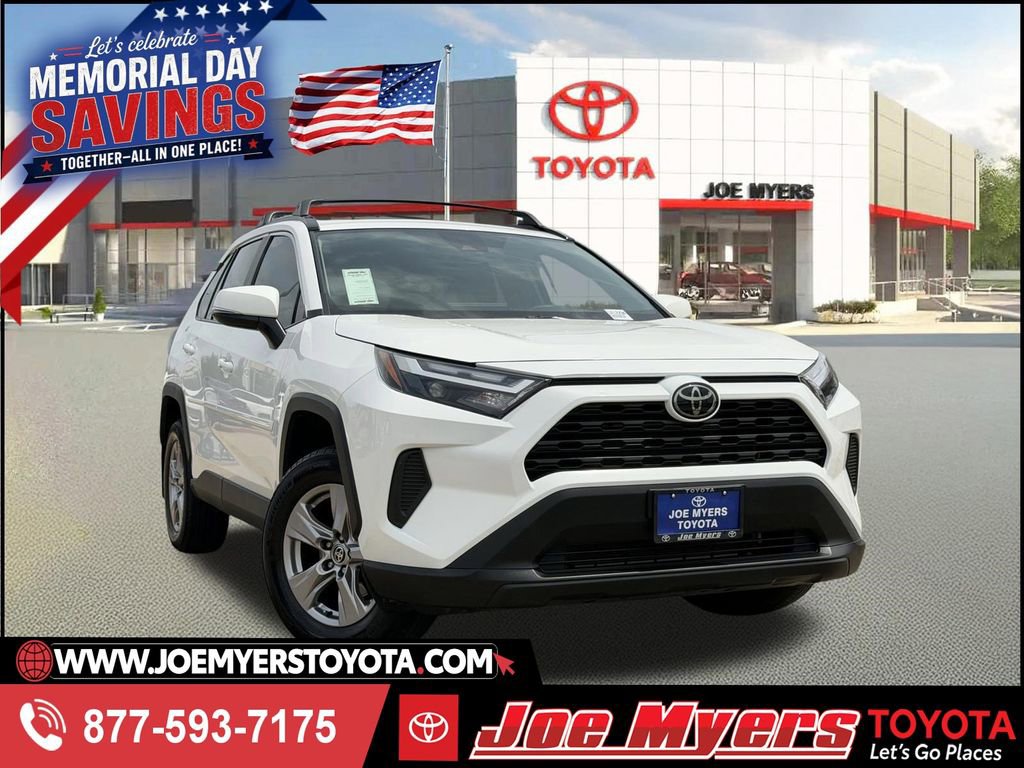 Used 2025 Toyota RAV4 XLE w/ Convenience Package
