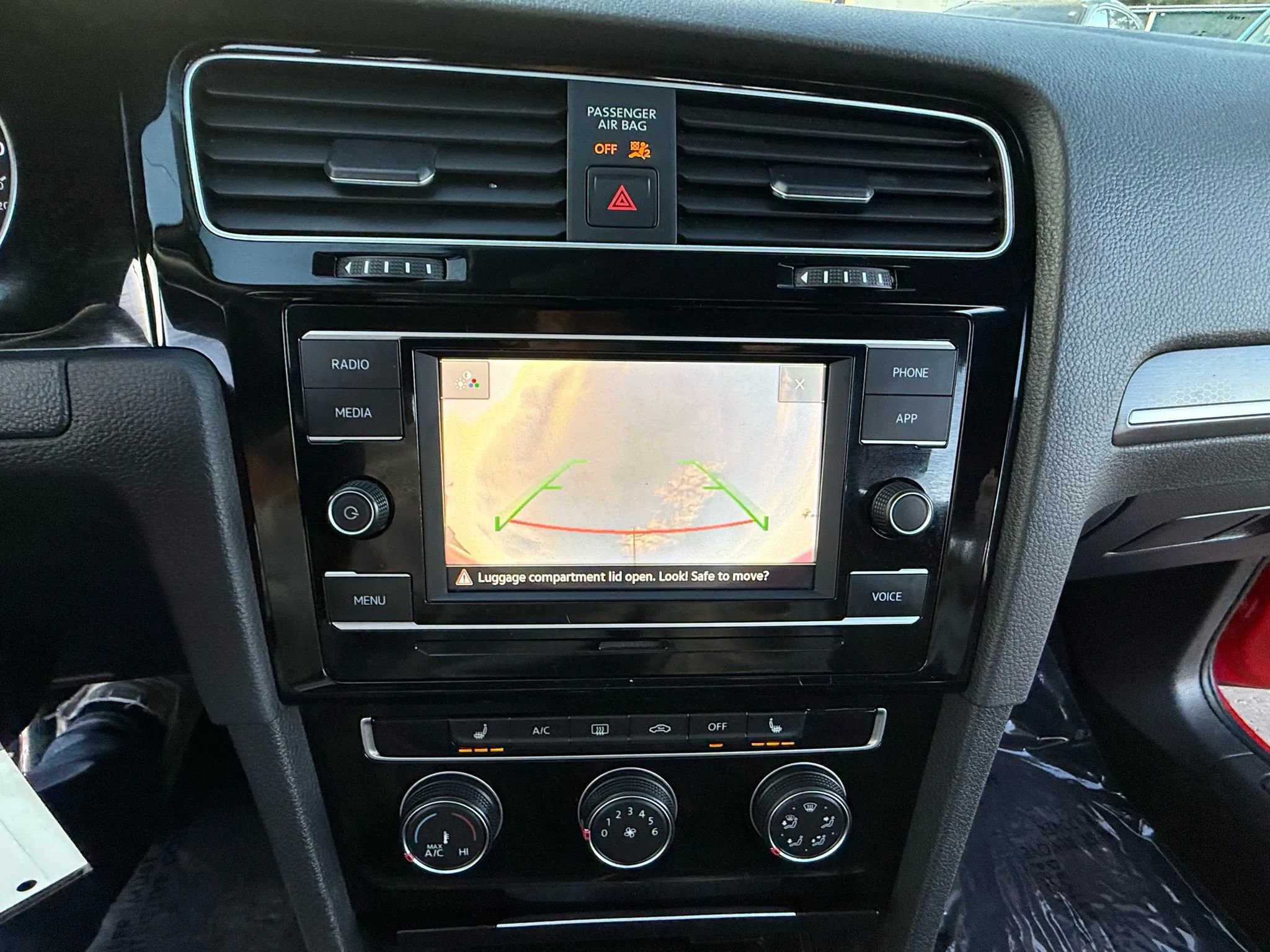 Used 2021 Volkswagen GTI S image 38