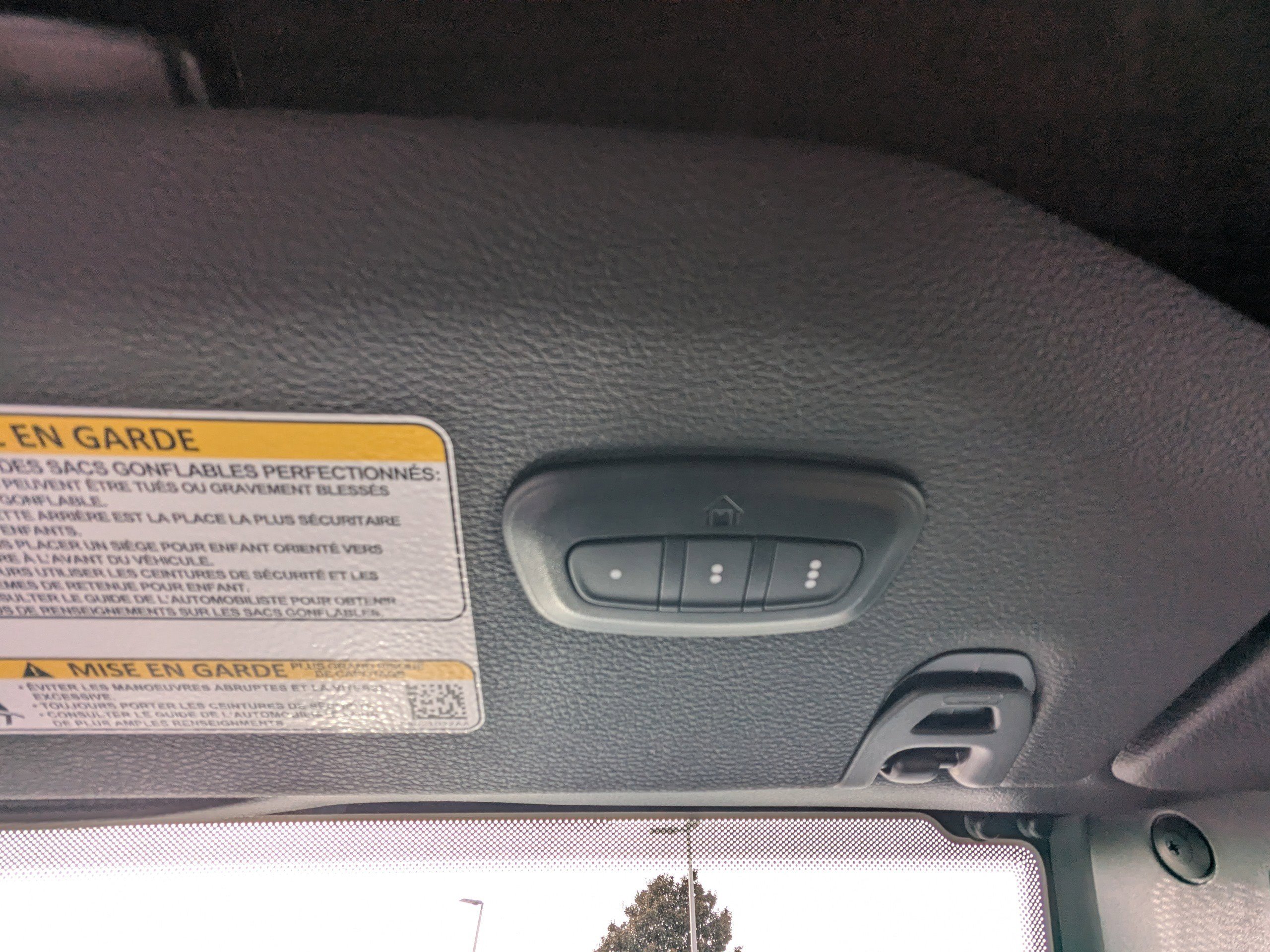 Used 2024 Jeep Wrangler Unlimited image 25