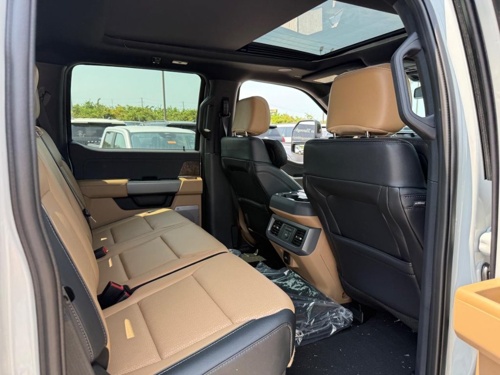 New 2026 Ford F250 Lariat w/ Lariat Ultimate Package AWD/4WD image 6