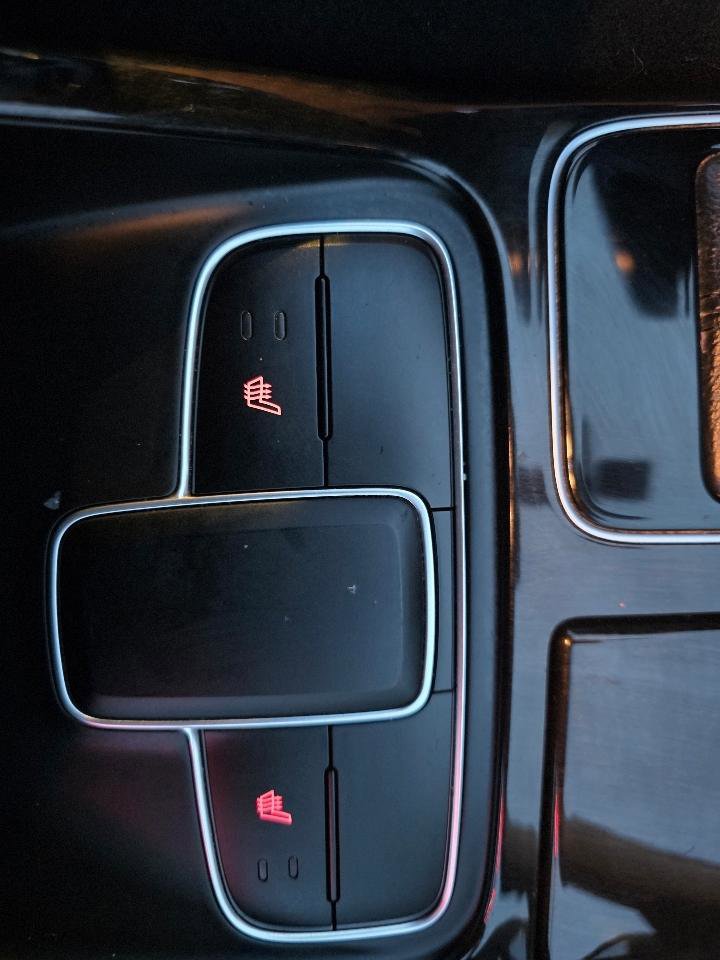 Used 2014 Kia Cadenza Premium image 37