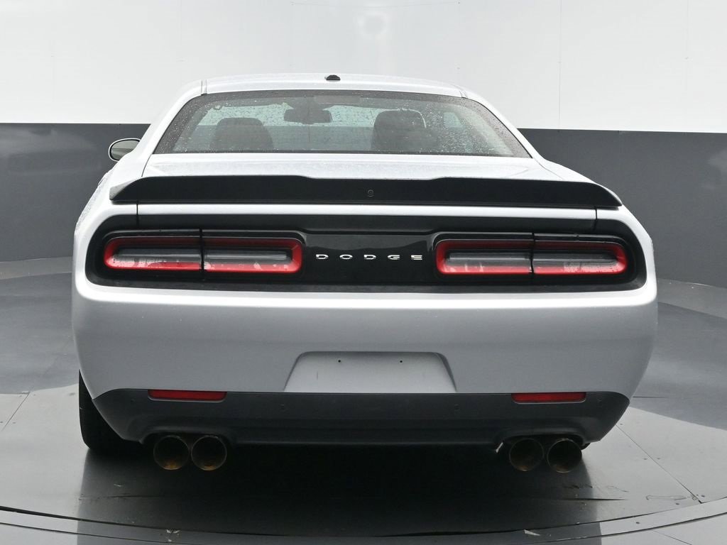 Used 2023 Dodge Challenger R/T w/ Performance Handling Group image 19