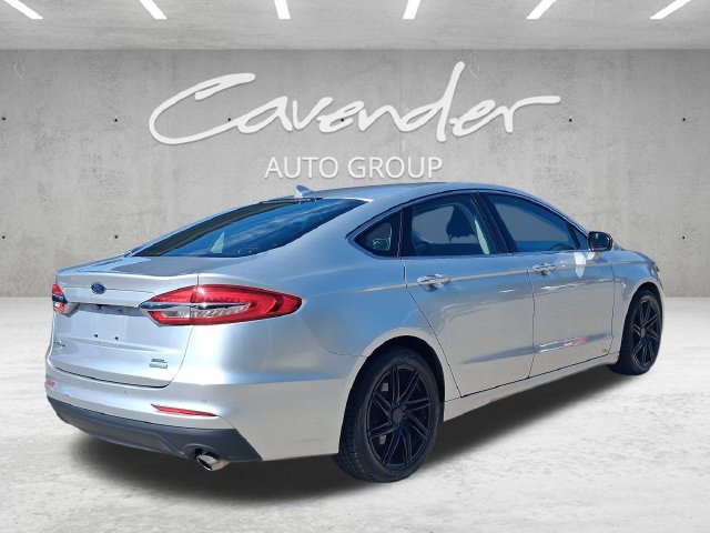 Used 2019 Ford Fusion SEL FWD image 20