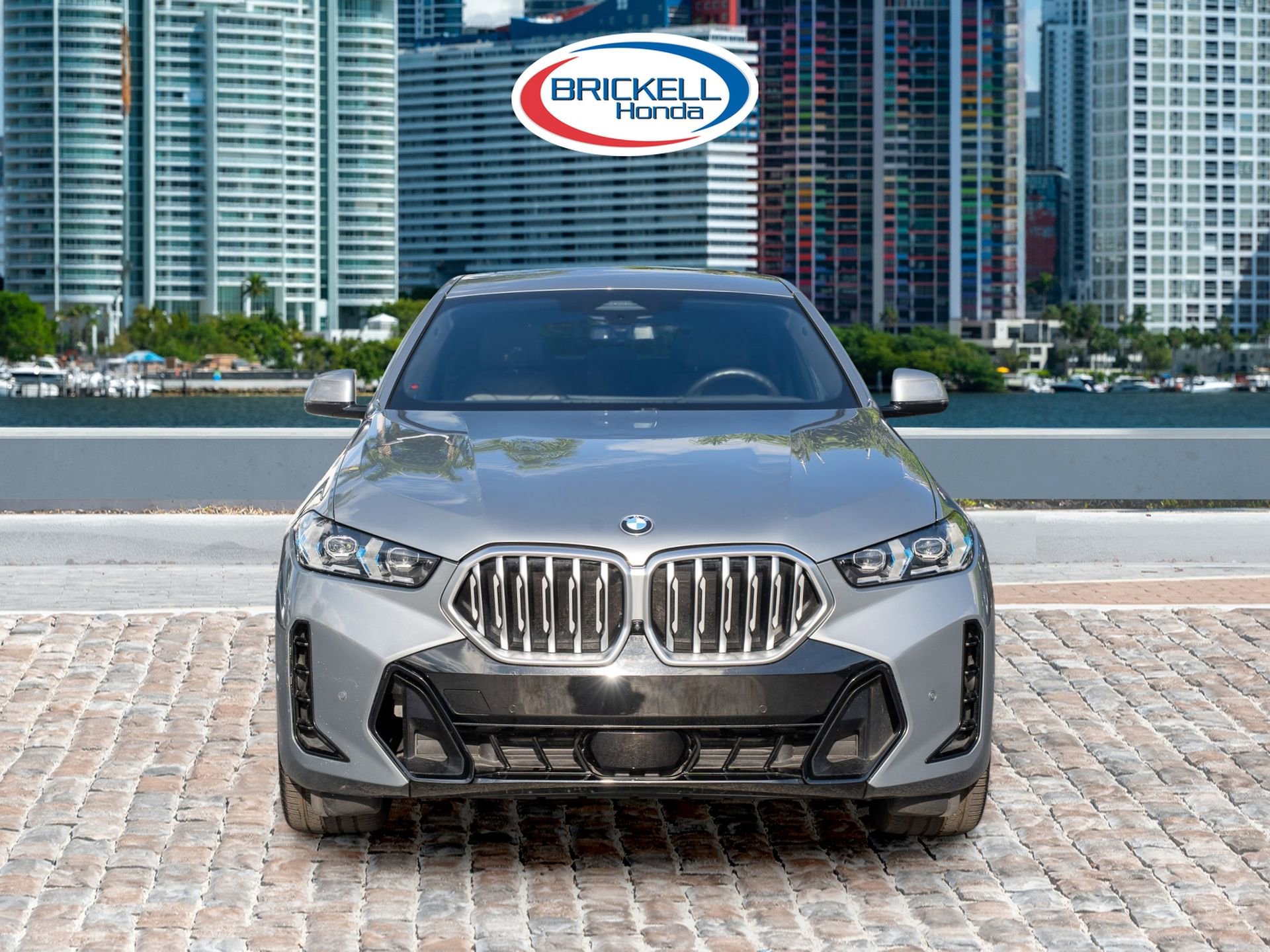 Used 2024 BMW X6 xDrive40i w/ Premium Package image 2