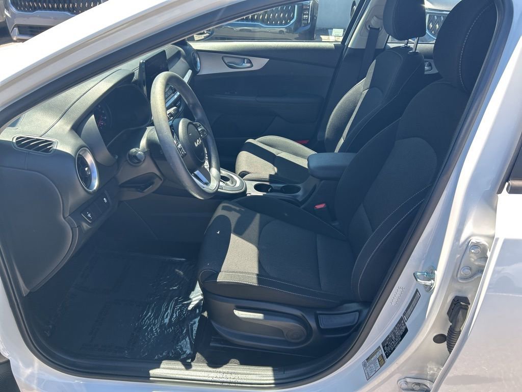 Used 2023 Kia Forte LXS FWD image 12