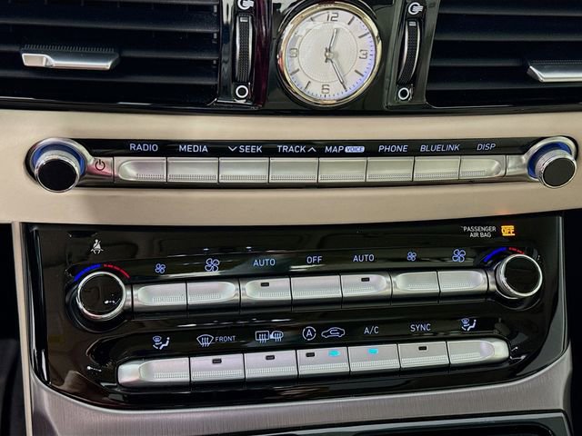 Used 2017 Genesis G90 3.3T Premium image 19