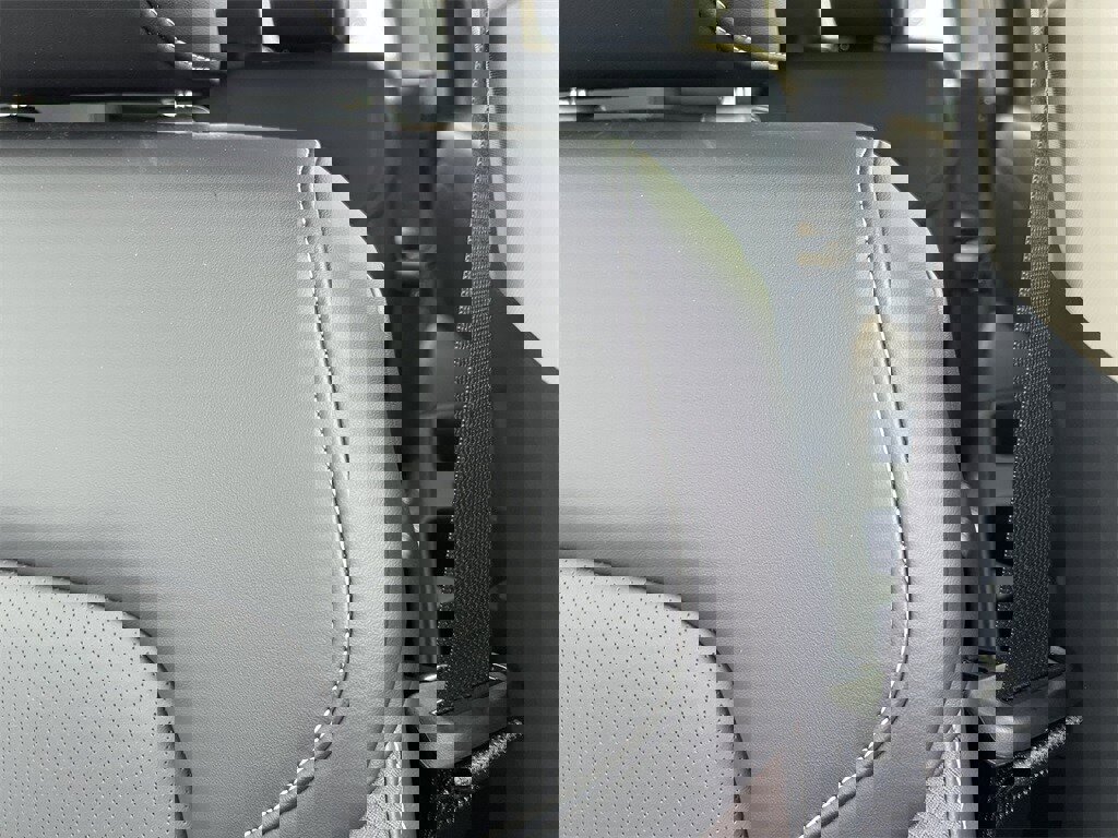 New 2026 Nissan Pathfinder SL image 12