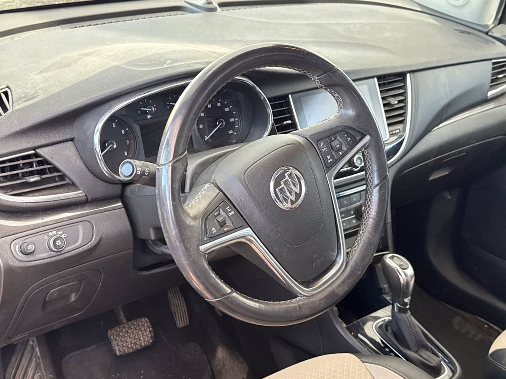 Used 2018 Buick Encore Preferred image 9