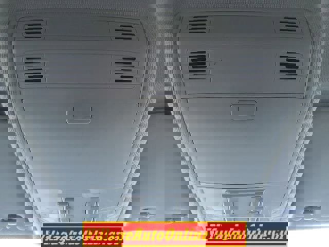 Used 2019 Volkswagen Tiguan S image 42