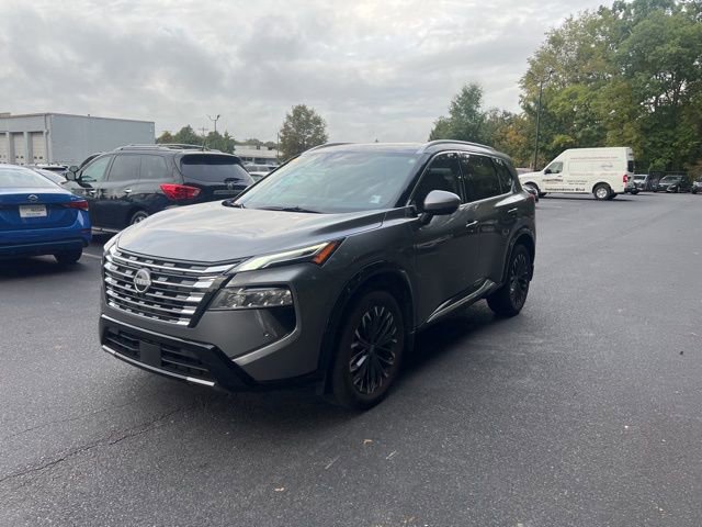 Used 2025 Nissan Rogue Platinum w/ Tech Package