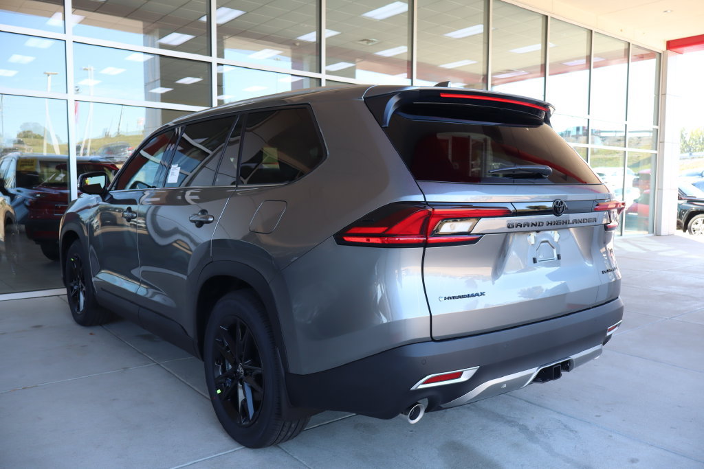 New 2026 Toyota Grand Highlander AWD Hybrid image 6