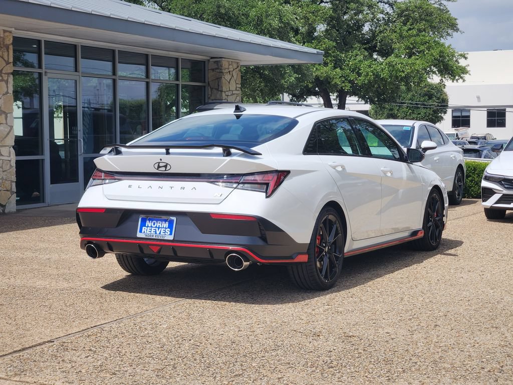 New 2026 Hyundai Elantra N FWD image 4