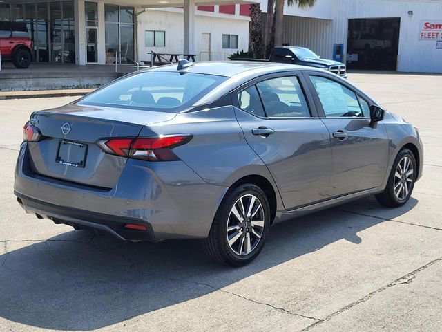 Used 2025 Nissan Versa SV FWD image 22