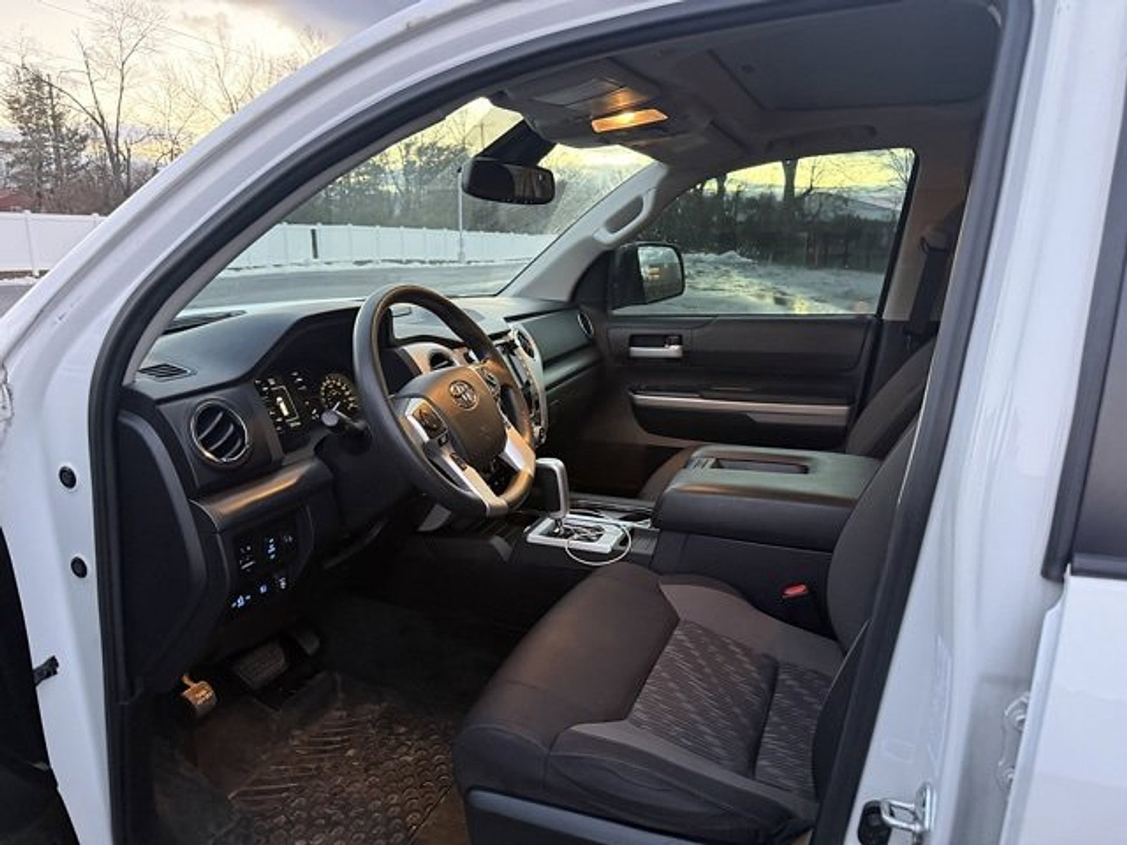 Used 2021 Toyota Tundra SR5 image 9