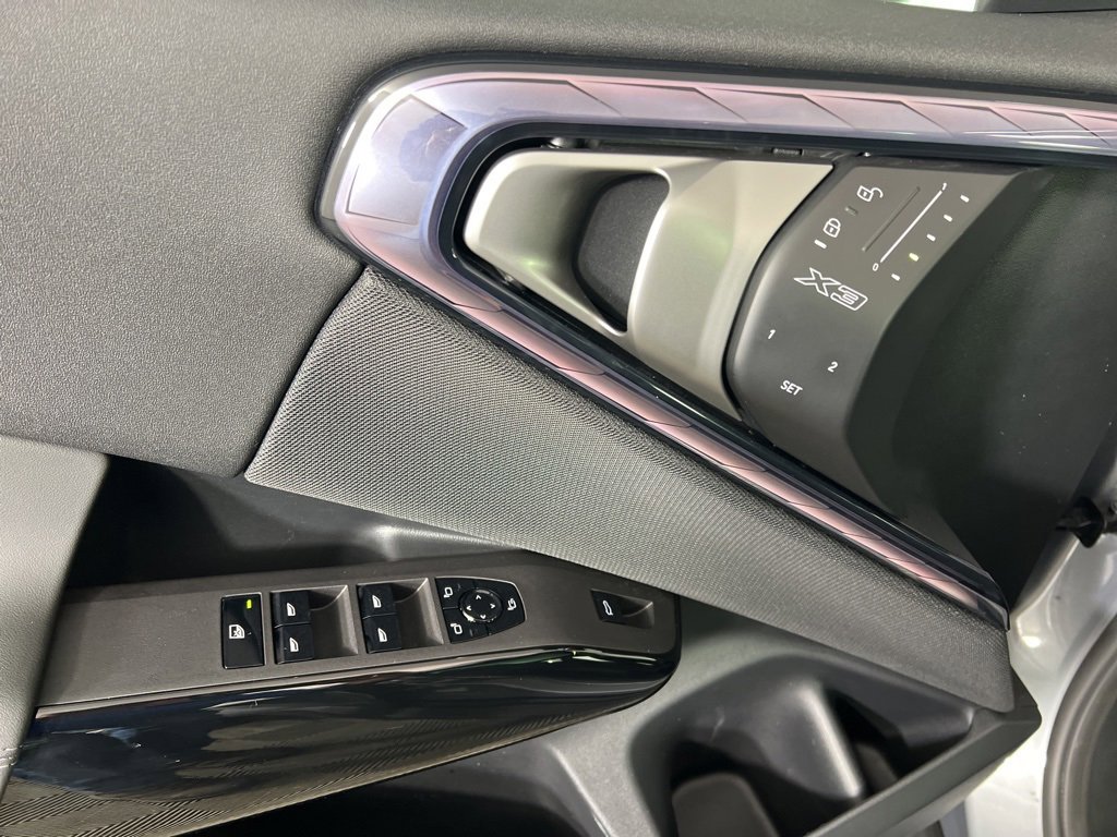 Used 2026 BMW X3 xDrive30 w/ Convenience Package image 17