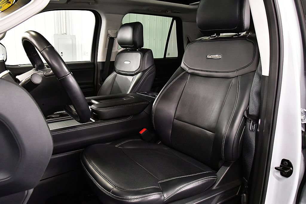 Used 2025 Ford Expedition Max Platinum w/ Driver's Package AWD/4WD image 28