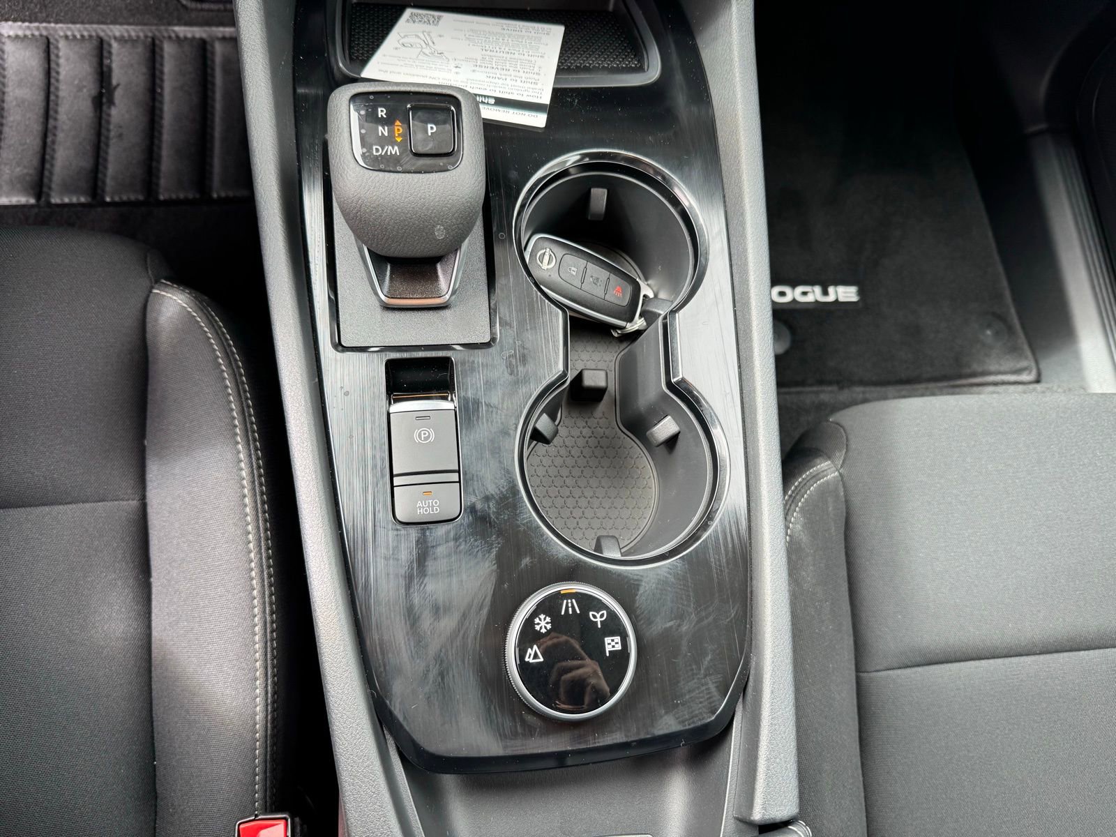 New 2026 Nissan Rogue S image 19