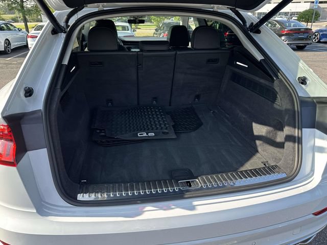 Used 2023 Audi Q8 Premium AWD/4WD image 13
