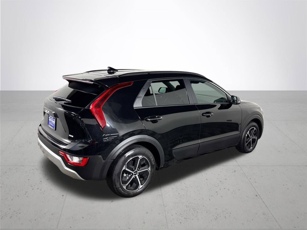 Certified 2023 Kia Niro EX image 7