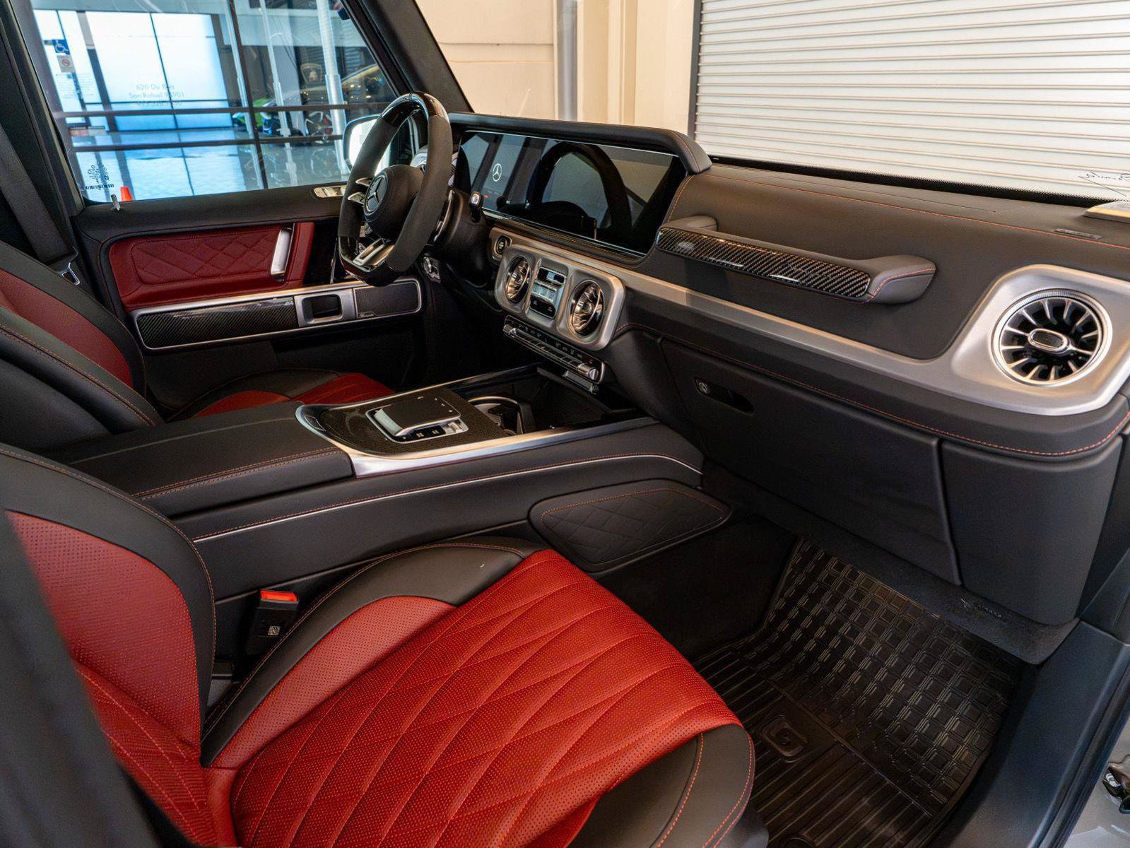 Used 2025 Mercedes-Benz G 63 AMG 4MATIC image 16
