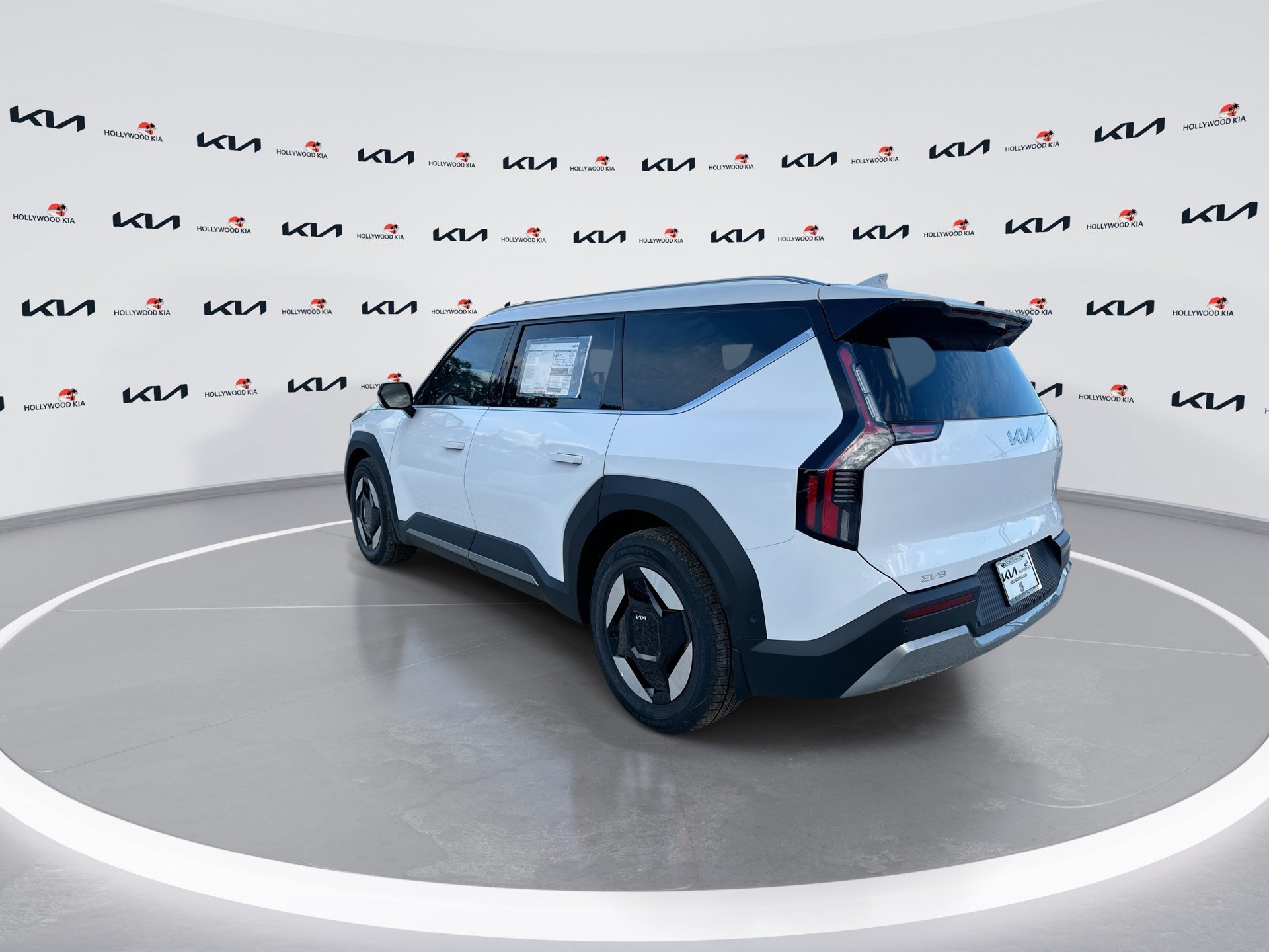 New 2026 Kia EV9 Wind AWD/4WD image 6