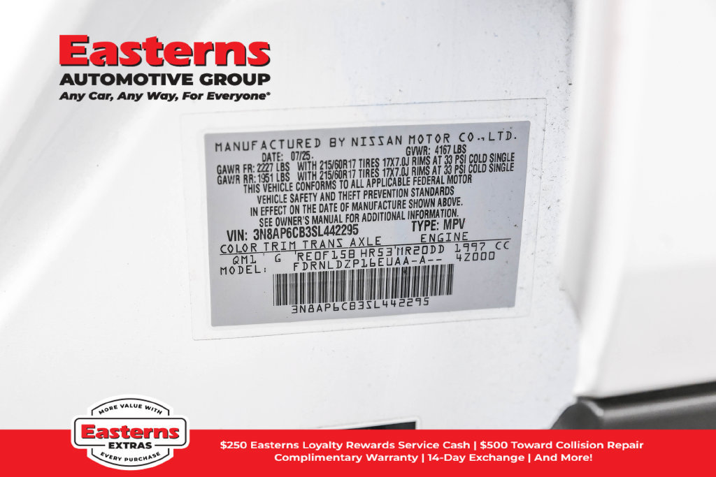 Used 2025 Nissan Kicks SV w/ SV Premium Package AWD/4WD image 37