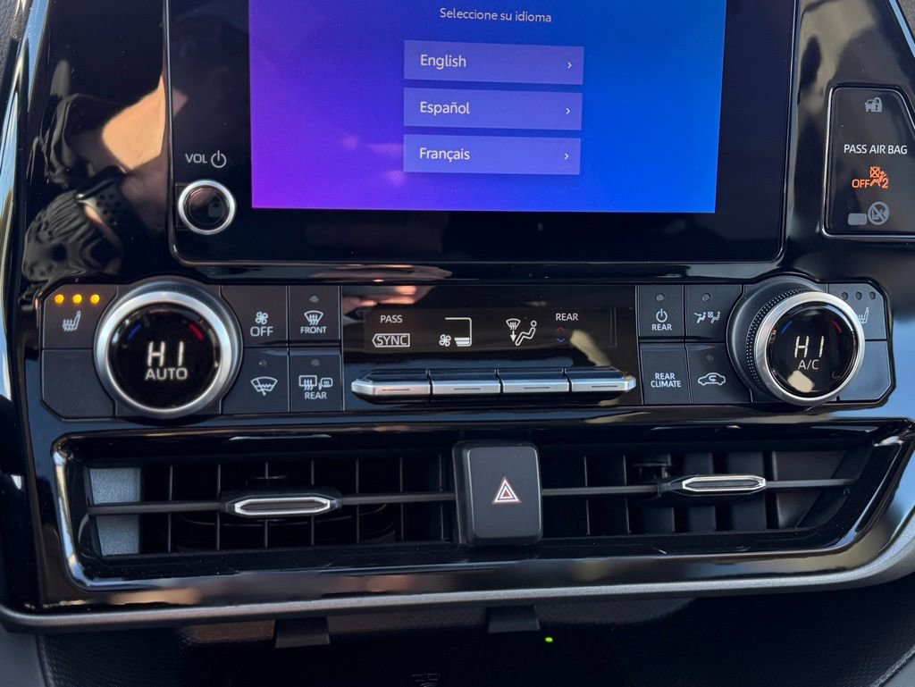 Certified 2024 Toyota Highlander XLE image 20