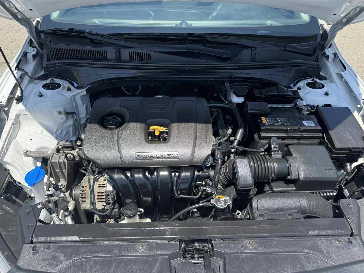Used 2021 Kia Forte LXS FWD image 17