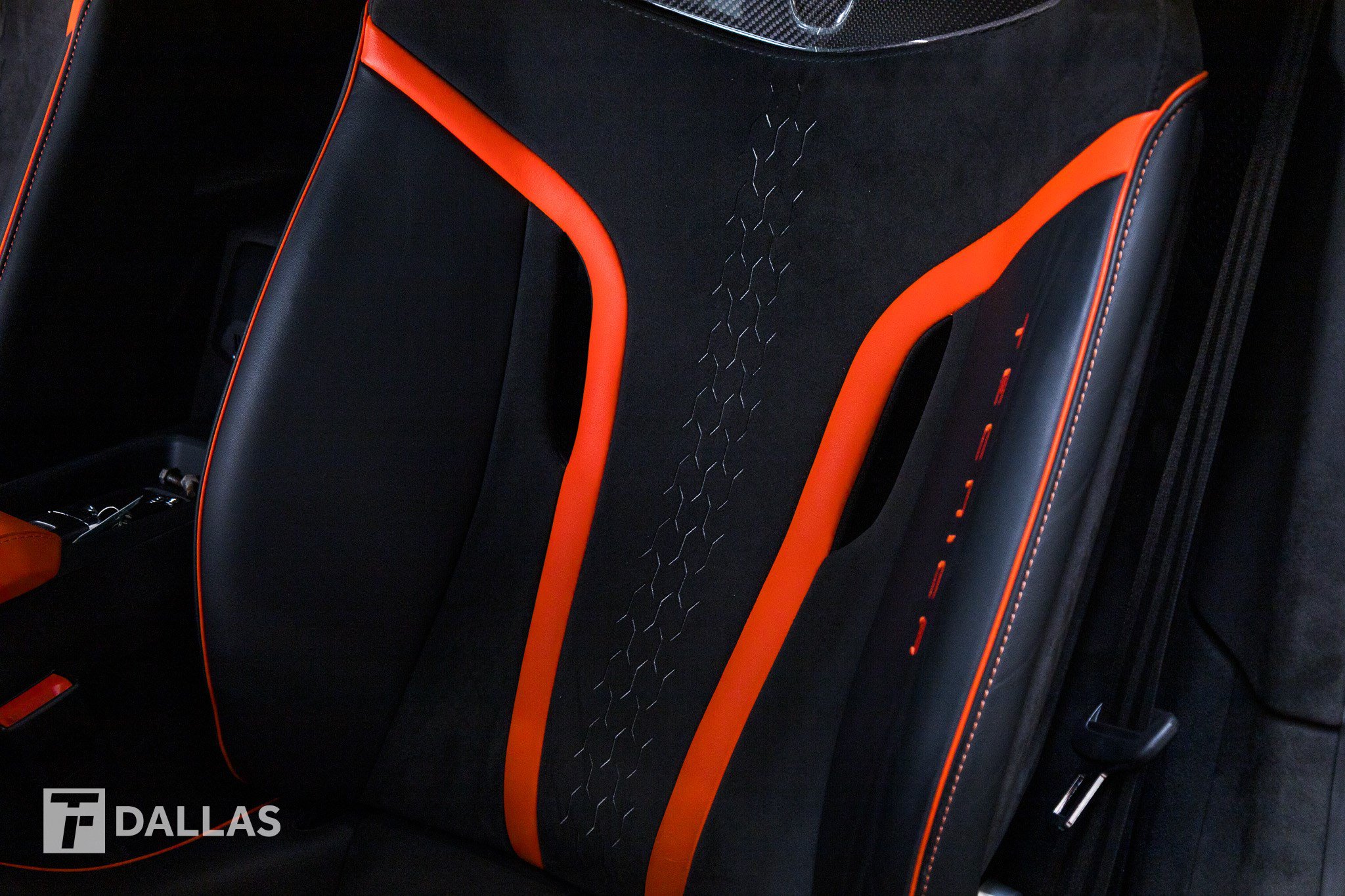 Used 2023 Lamborghini Huracan Tecnica RWD image 25