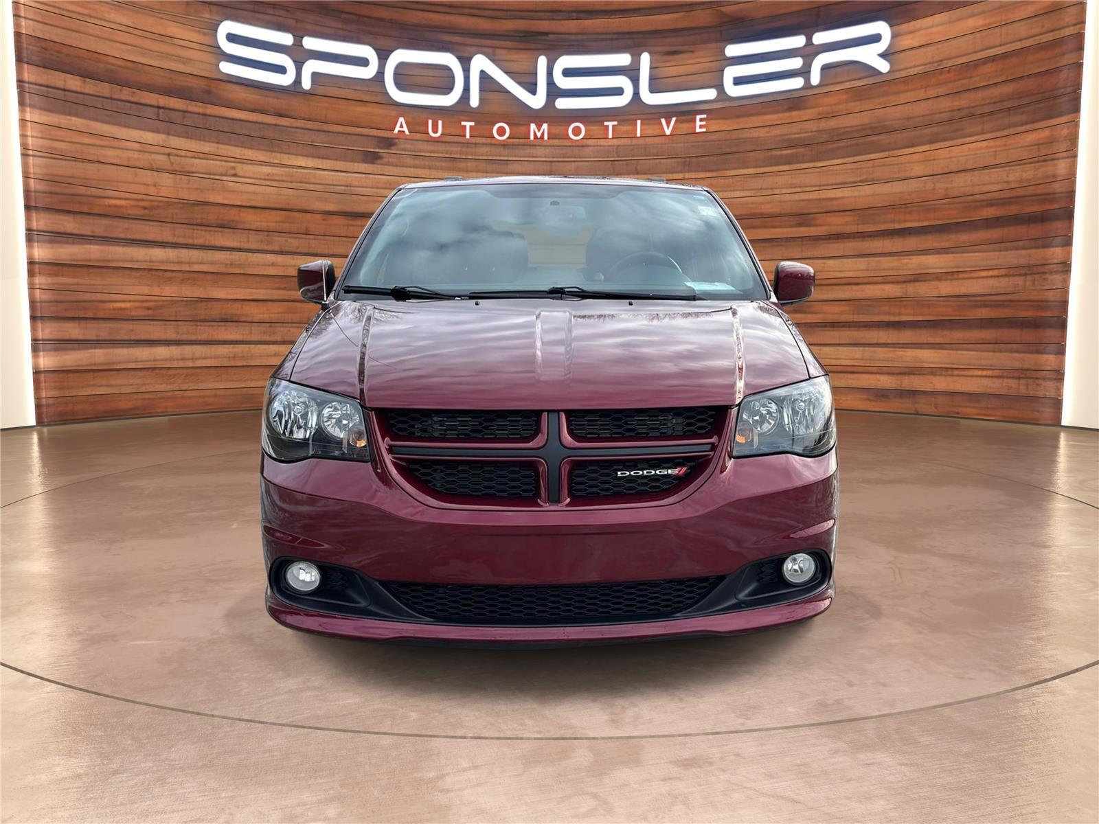 Used 2018 Dodge Grand Caravan GT image 8