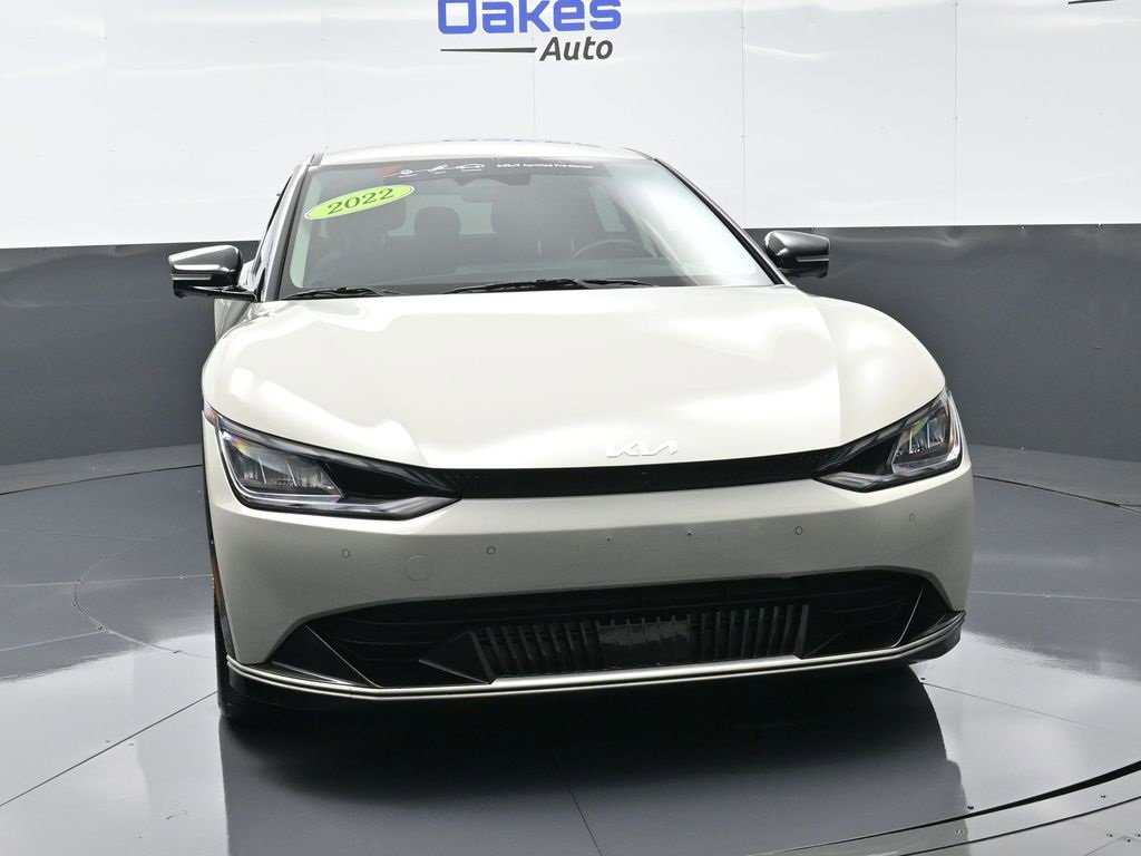 Certified 2022 Kia EV6 Wind w/ Wind Technology Package image 2