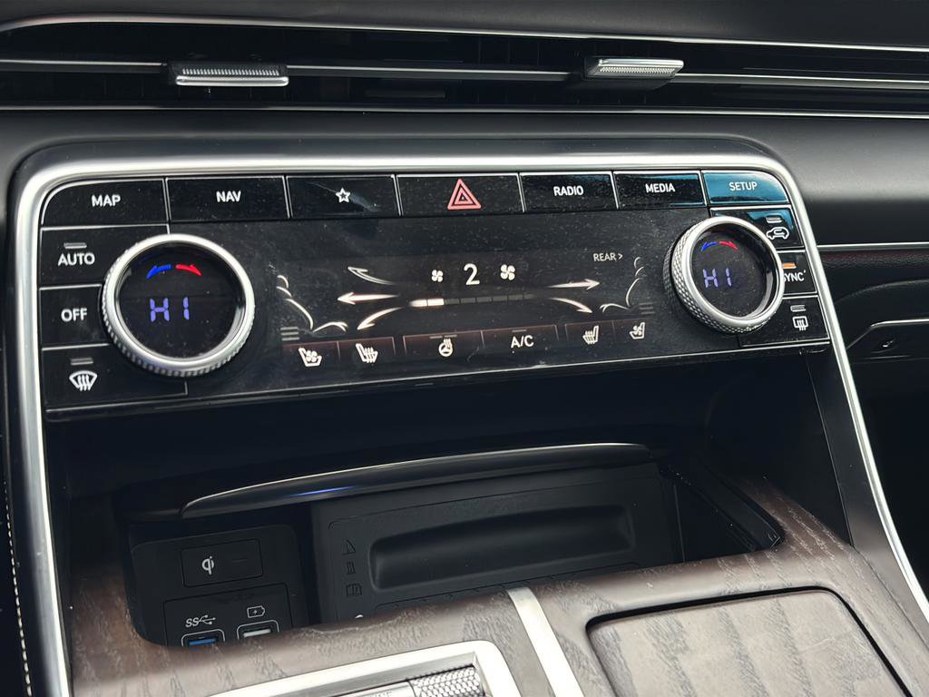 Used 2023 Genesis GV80 3.5T w/ Advanced Package image 33