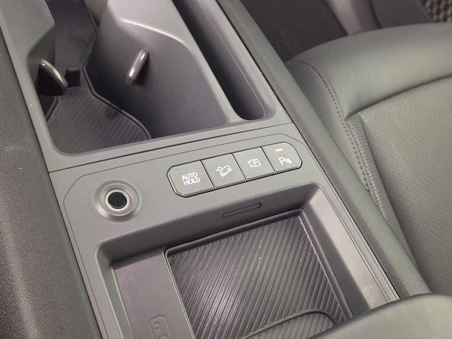 Certified 2024 Kia EV9 Wind AWD/4WD image 26