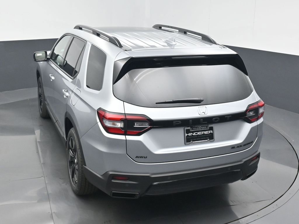 New 2026 Honda Pilot Black Edition image 18