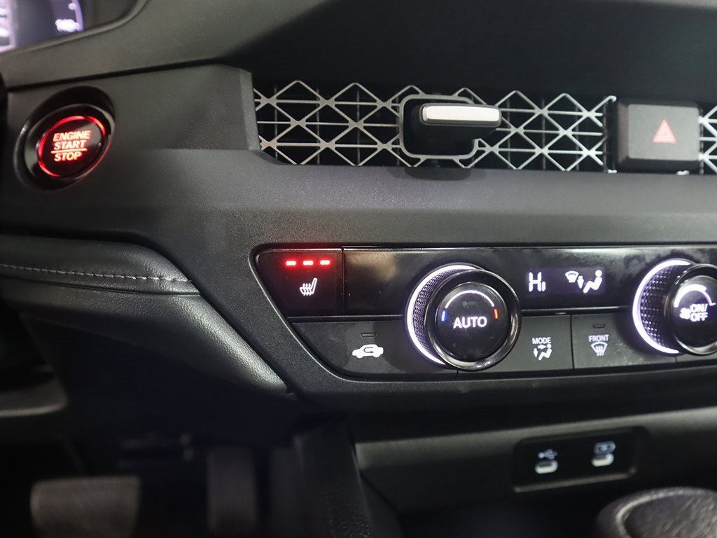 Certified 2025 Honda Accord SE image 47