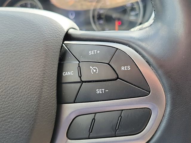 Used 2020 Jeep Cherokee Limited image 23