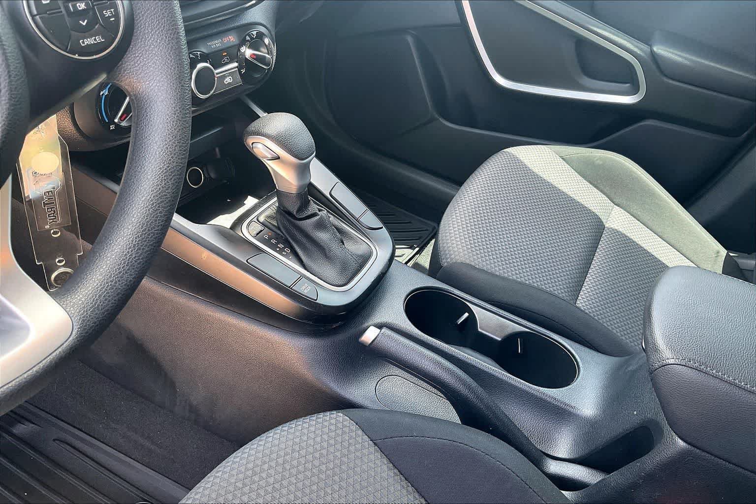 Used 2022 Kia Soul LX w/ Technology Package FWD image 14