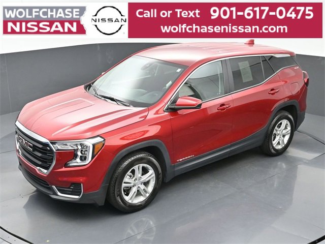 Used 2023 GMC Terrain SLE image 30