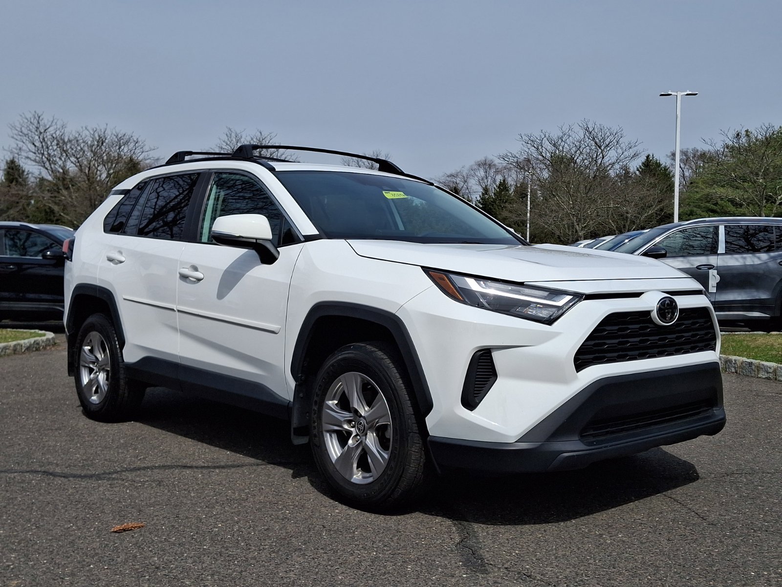 Used 2023 Toyota RAV4 XLE image 1