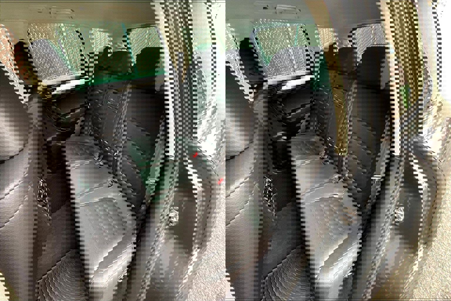 Used 2016 Volkswagen Touareg Sport image 25