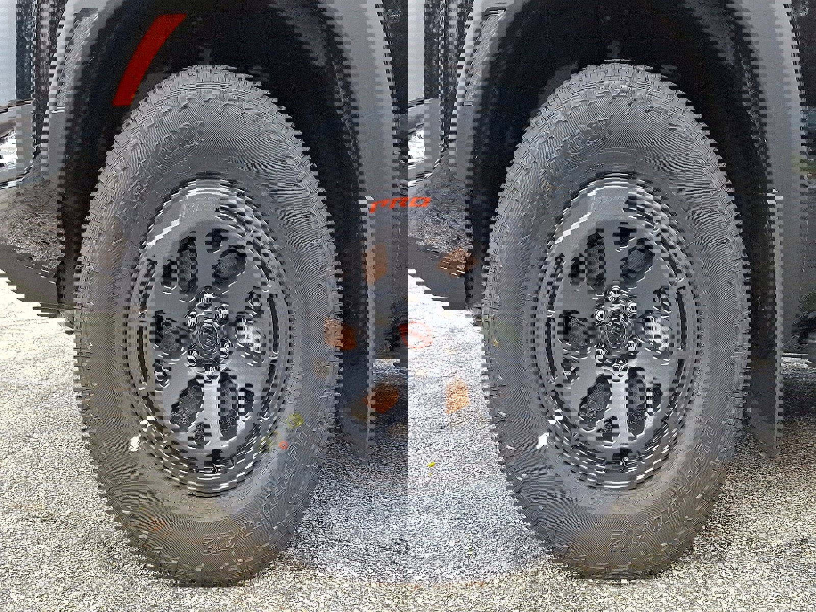 New 2026 Nissan Frontier PRO-4X w/ Tow Package image 4