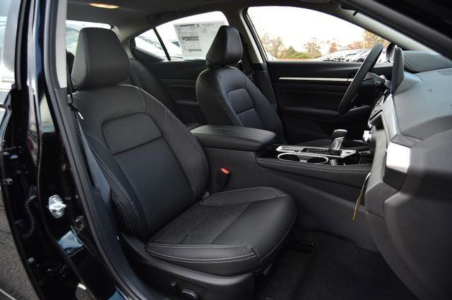 New 2025 Nissan Altima 2.5 SL image 23